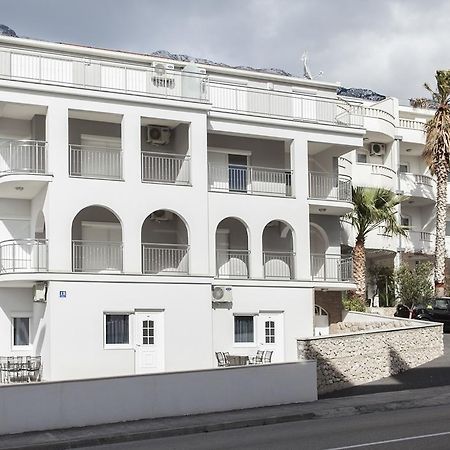 Villa Klara Guest House 바스카보다 외부 사진