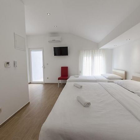 Villa Klara Guest House 바스카보다 외부 사진
