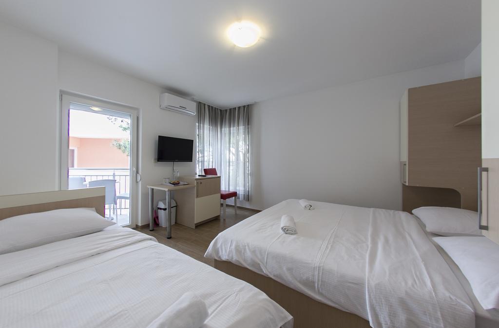 Villa Klara Guest House 바스카보다 외부 사진