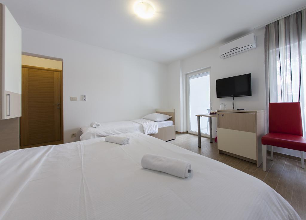 Villa Klara Guest House 바스카보다 외부 사진