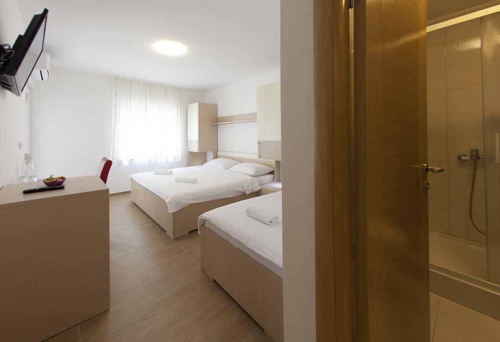 Villa Klara Guest House 바스카보다 외부 사진